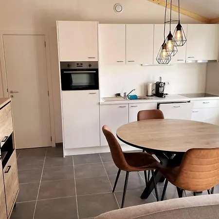 Wh95 Gezellig Vakantiehuisje -4p- Met Tuin En Parking Holiday home *